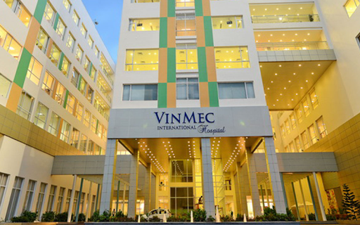Vinmec là cơ sở điều trị uy tín, hiện đại giúp mổ u xơ tử cung tuy nhiên chi phí hơi cao